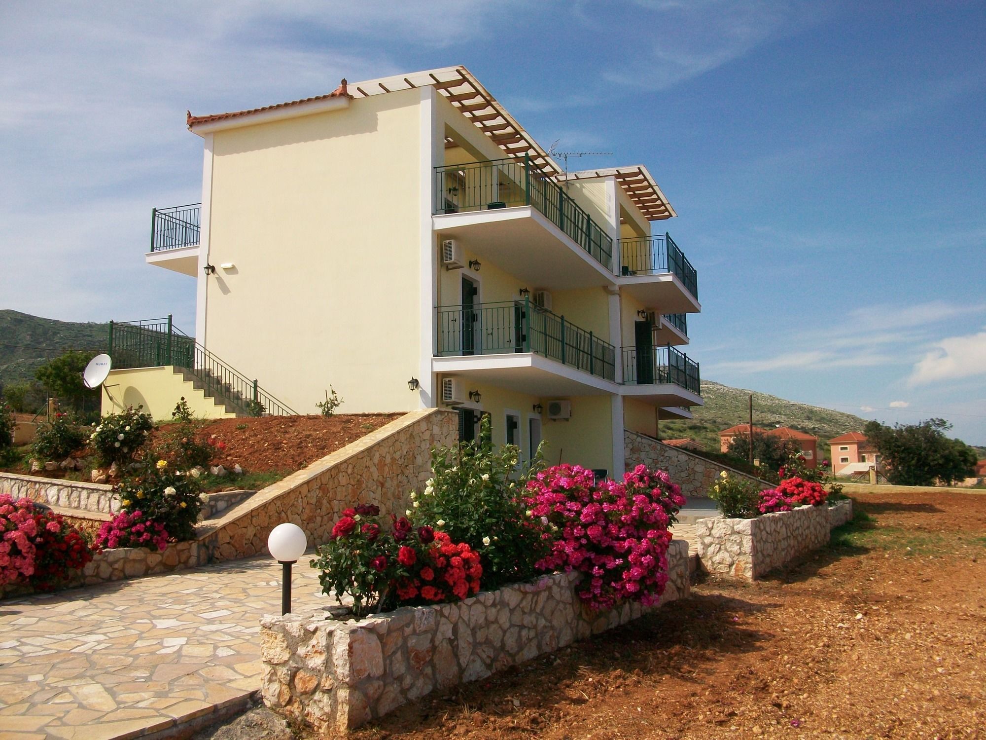Summer Sun Skala  Exterior photo